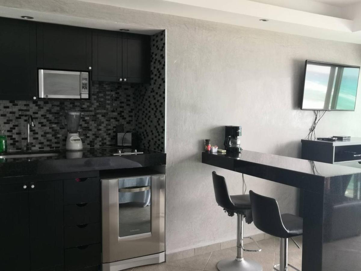 Cancun, Ocean Dream, Beautiful Aparment, Heart Of The Hotel Zone Extérieur photo