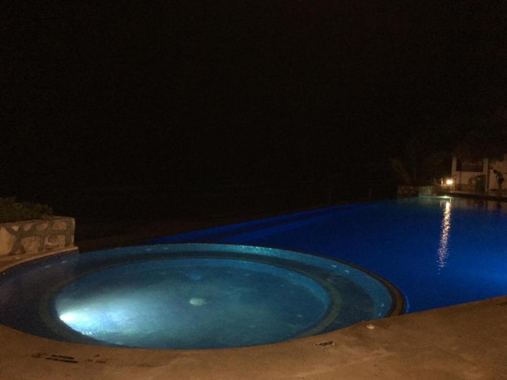 Cancun, Ocean Dream, Beautiful Aparment, Heart Of The Hotel Zone Extérieur photo